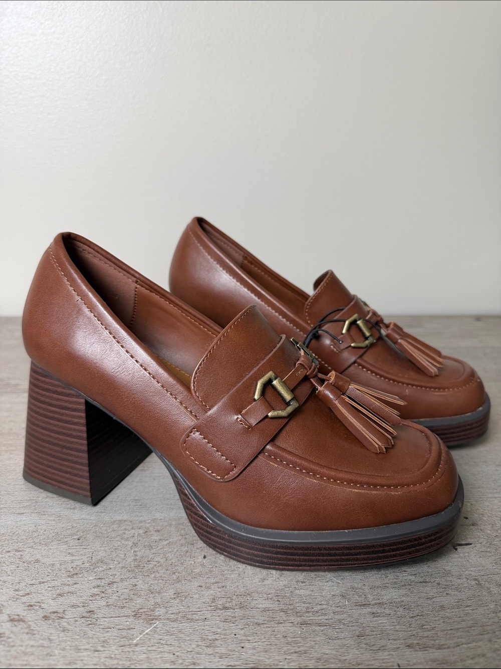 a.n.a Women’s 7.5 Tan Tassel Block Heel Mules